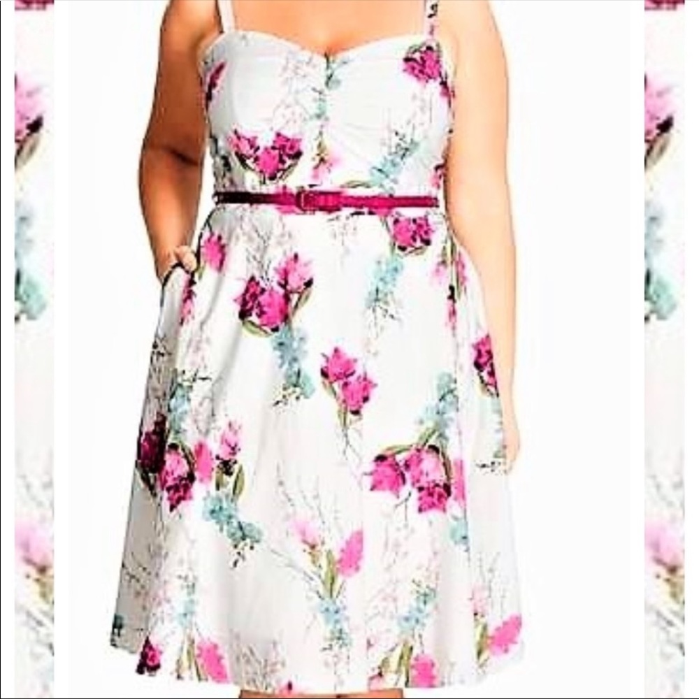 City chic fit & flare floral dress - Picture 4 of 4
